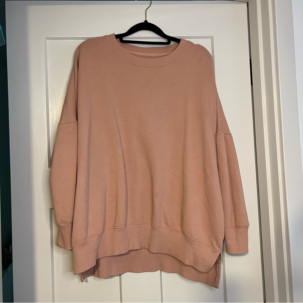 COPY - Aerie Oversized Crewneck Sweatshirt - Peachy-Pink Colored